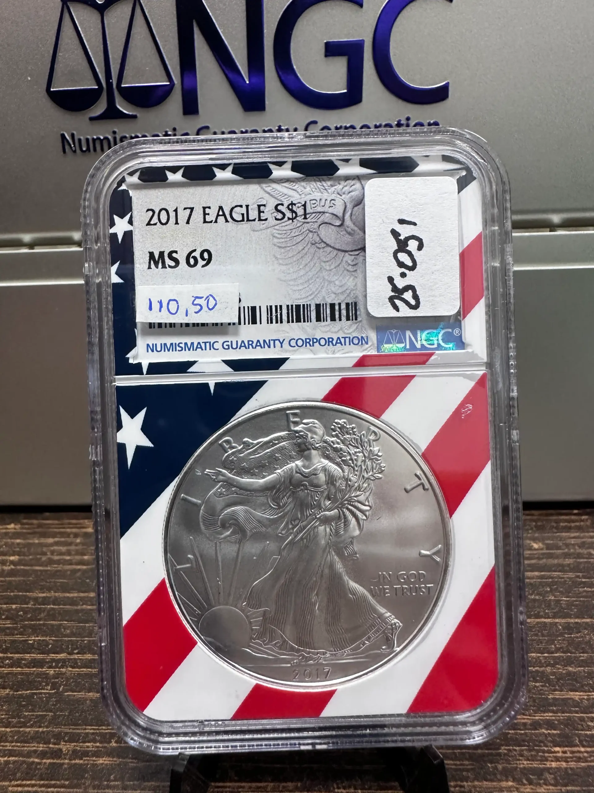 Moneda de Plata 1 Dólar 2017 American Eagle NGC MS 69 1